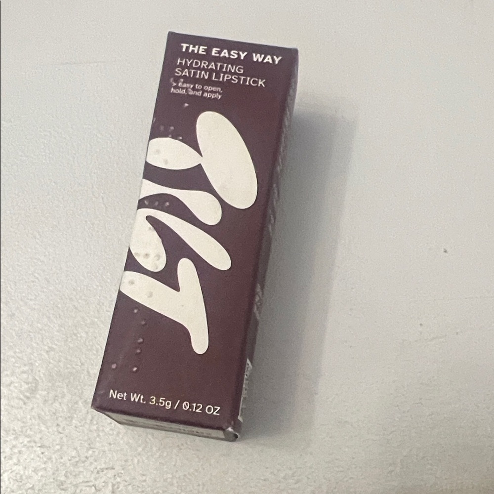 TILT Hydrating Satin Lipstick Espelette Coral